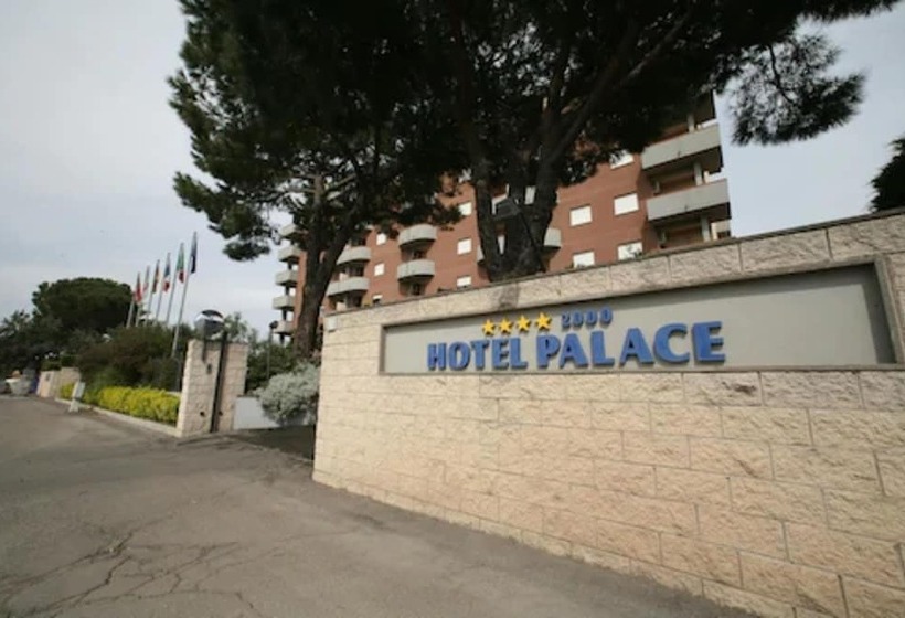 בית מלון כפרי Palace 2000