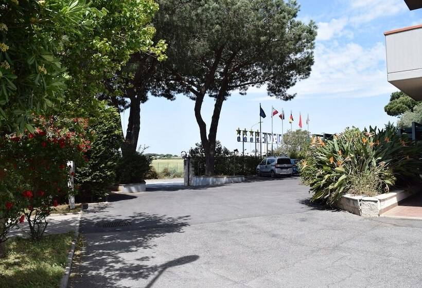 בית מלון כפרי Palace 2000