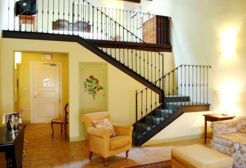 هتل Palazzo Guiderocchi