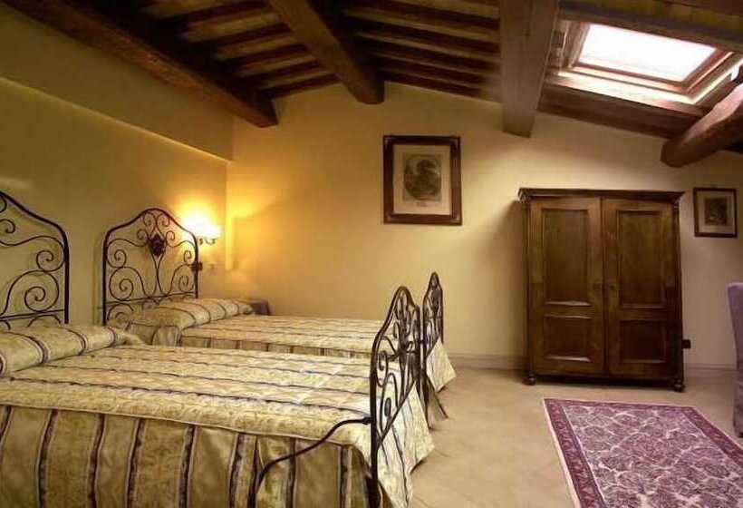 هتل Palazzo Leti Residenza D'epoca