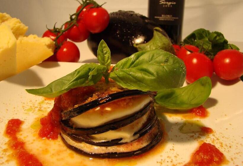 בית מלון כפרי Parco Della Rocca