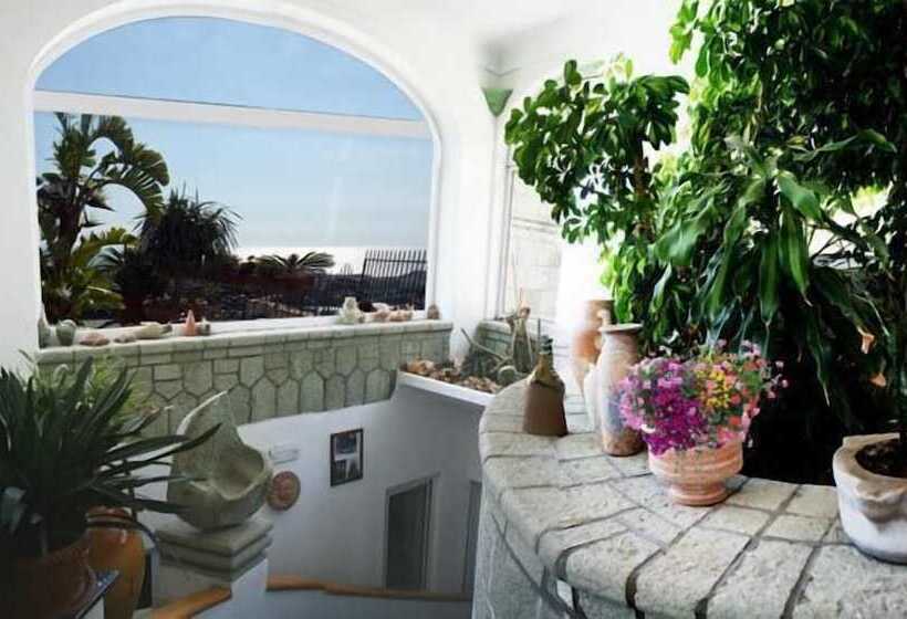 فندق Parco Residence La Rosa