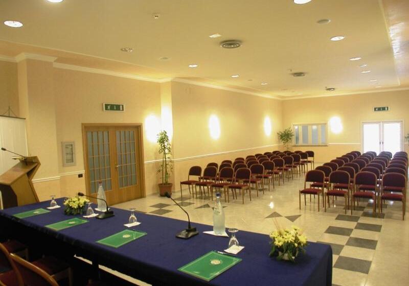 Отель Park Siracusa Sicily