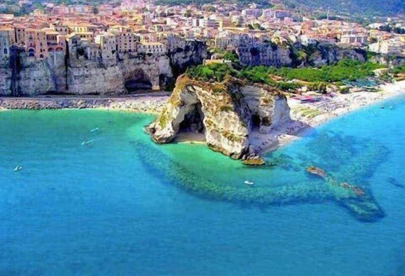 Отель Piccolo Mondo