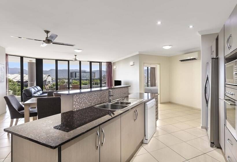 酒店 Piermonde Apartments Cairns
