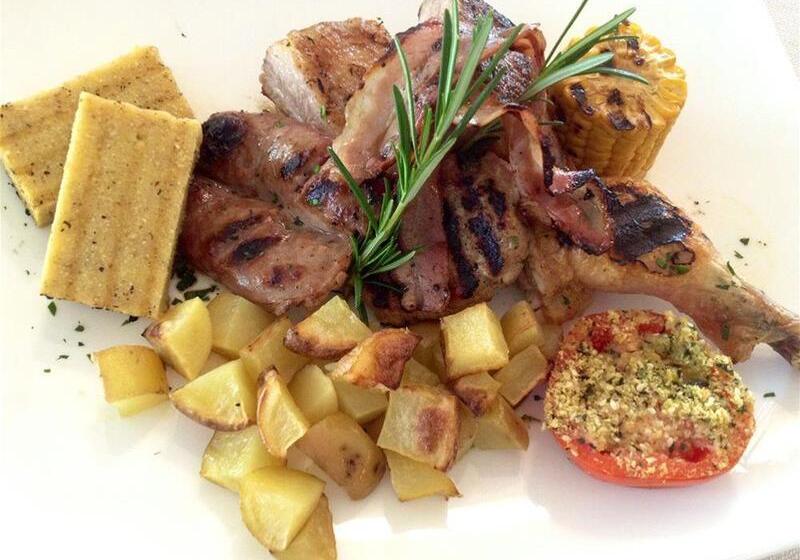 ホテル Porto Azzurro