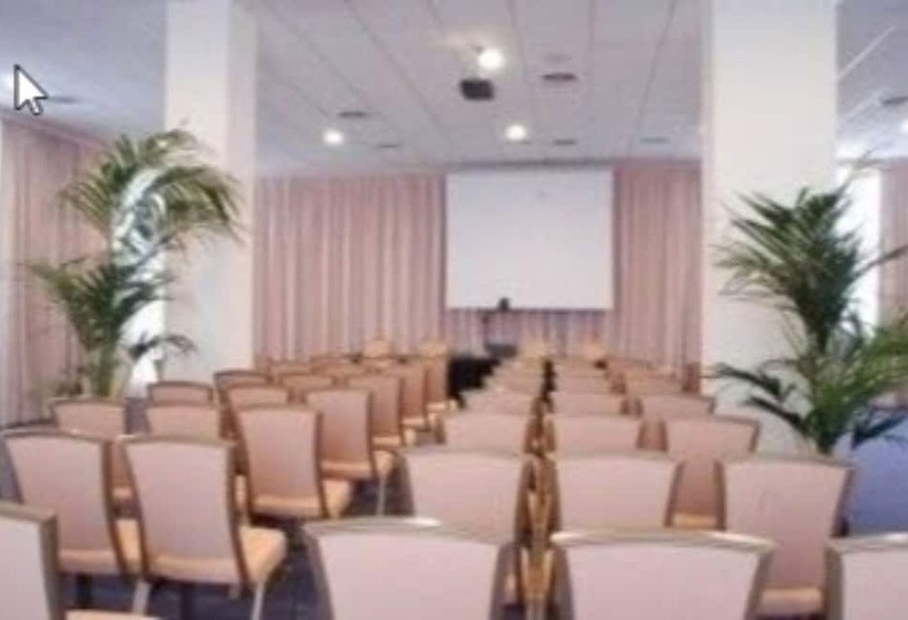 בית מלון כפרי Recina