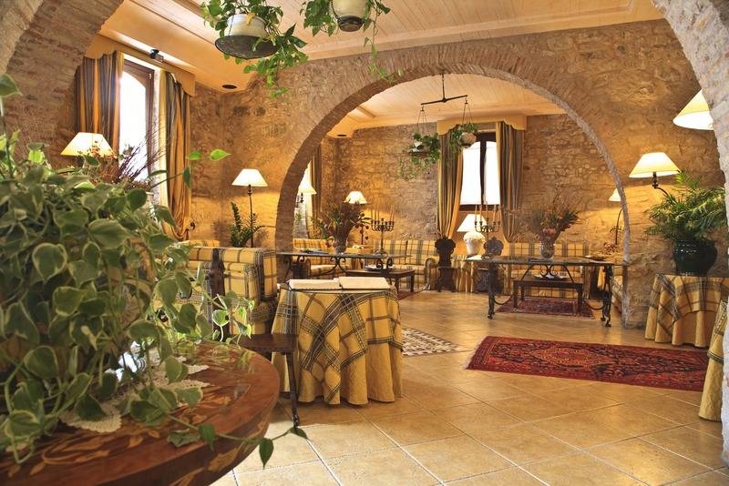호텔 Relais Abbazia Santa Anastasia Resort & Winery