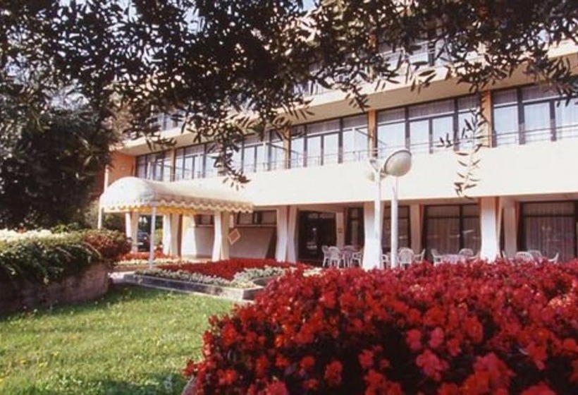 Отель Residence Holiday