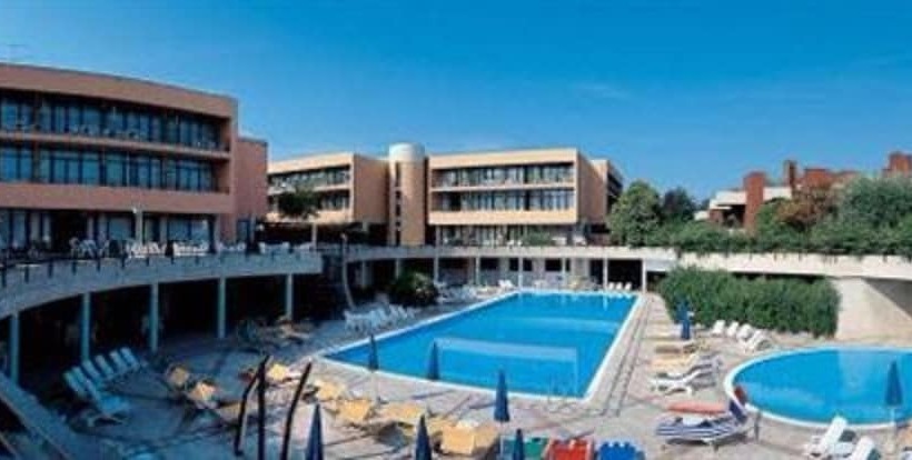 هتل Residence Holiday