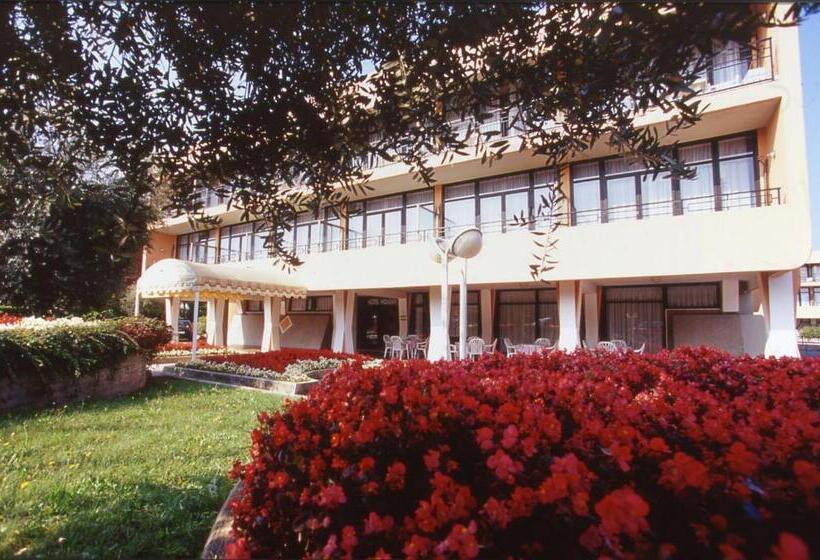 Отель Residence Holiday