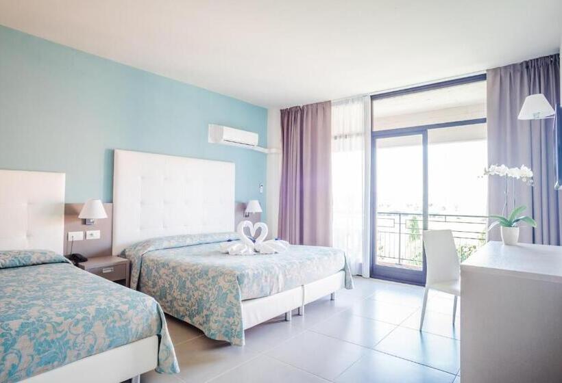 Отель Residence Holiday