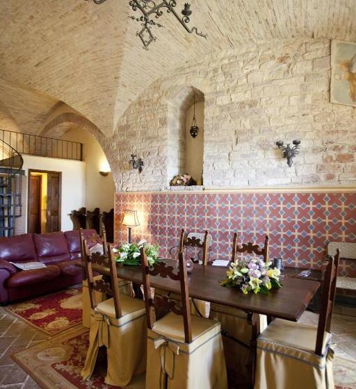 فندق Residenza D Epoca San Crispino