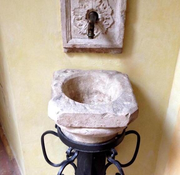 فندق Residenza D Epoca San Crispino