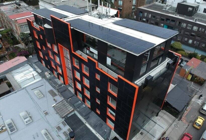 בית מלון כפרי Richmond Suites