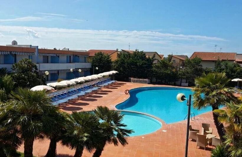 ホテル Riva Etrusca