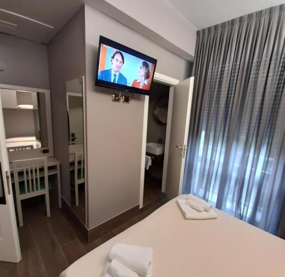 هتل Royal Plaza