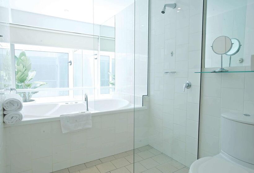 Saint Kilda Beach Hotel   Formerly Rydges St Kilda