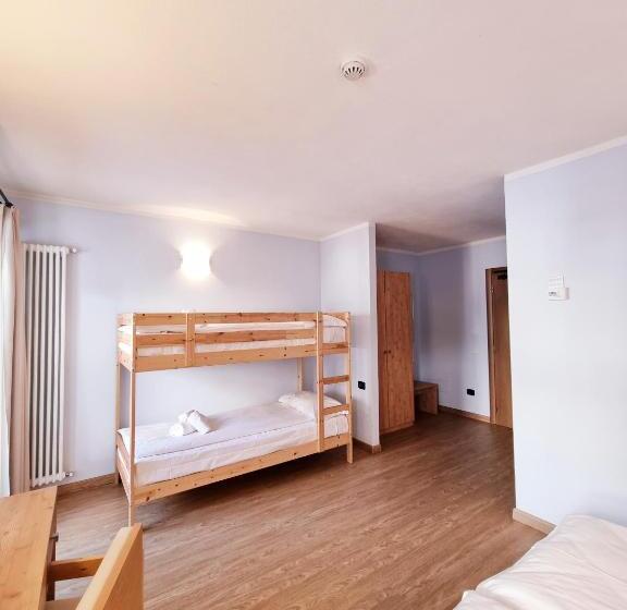 هتل San Carlo, Tra Bormio E Livigno