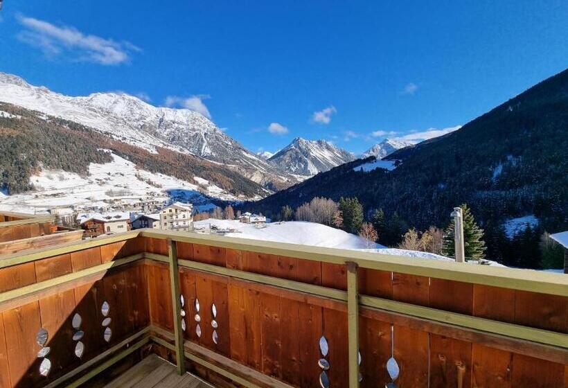 هتل San Carlo, Tra Bormio E Livigno