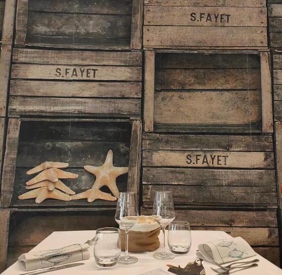 هتل Stella Del Mare