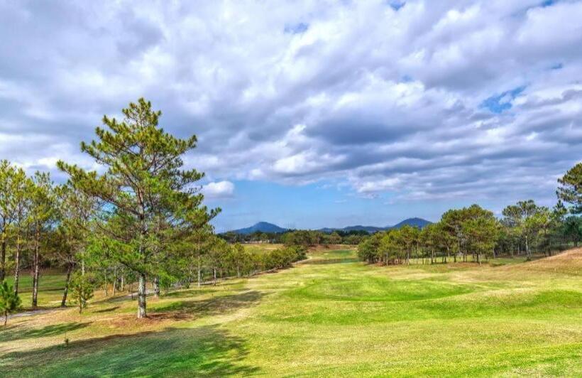 هتل Mercure Dalat Resort