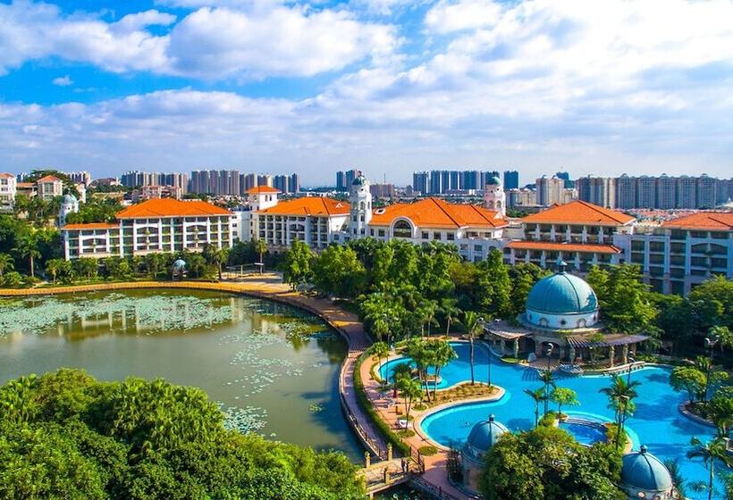 Отель Guangzhou Phoenix City