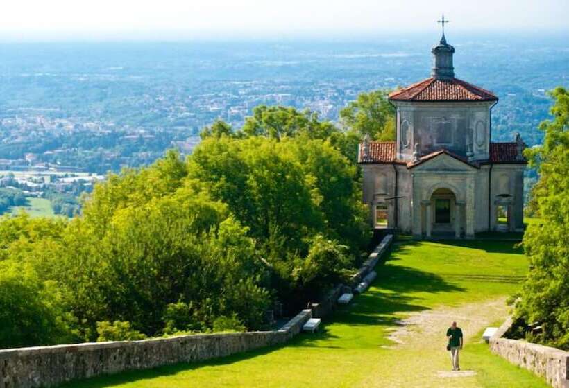 هتل Ungheria Varese 1946