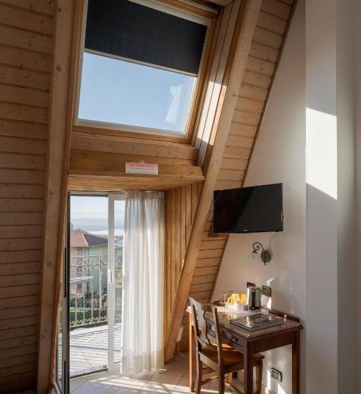 هتل Ungheria Varese 1946