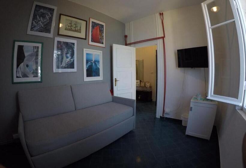 هتل Venere Azzurra