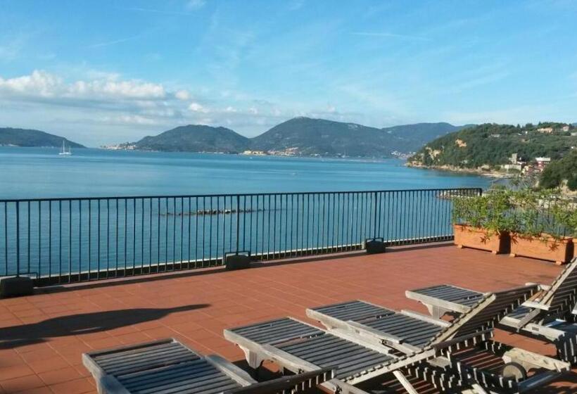 هتل Venere Azzurra