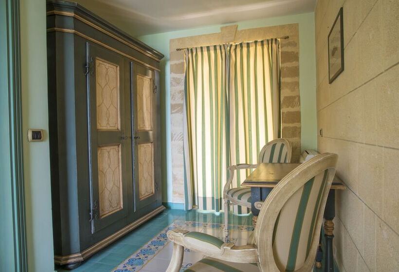 Отель Venus Sea Garden