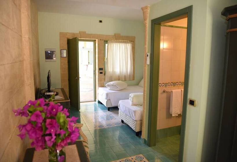 Отель Venus Sea Garden