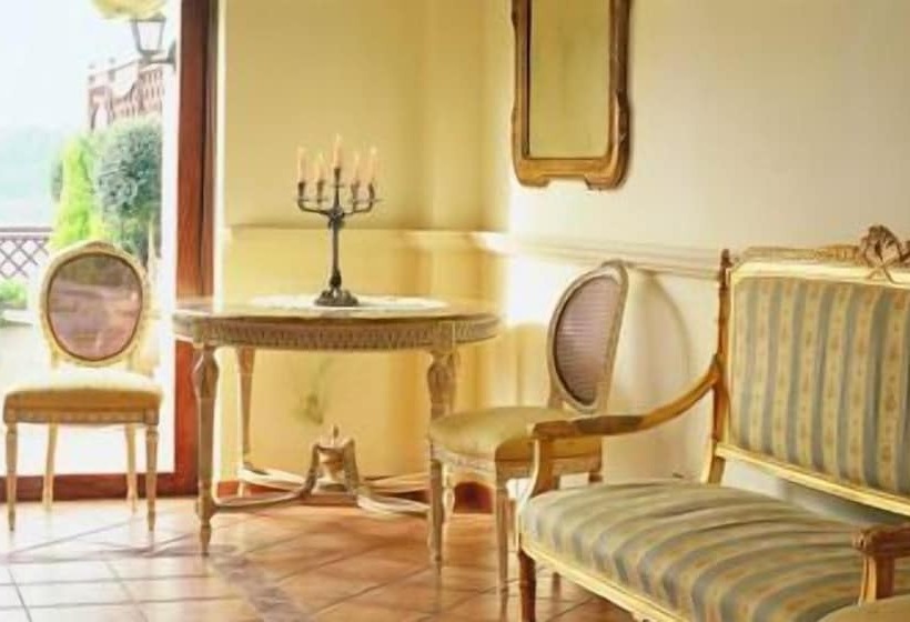 בית מלון כפרי Villa Degli Angeli