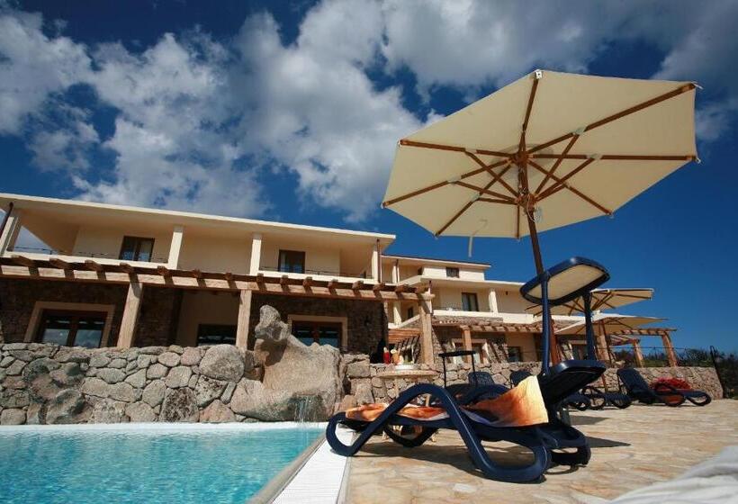 فندق Villa Gustui Maris
