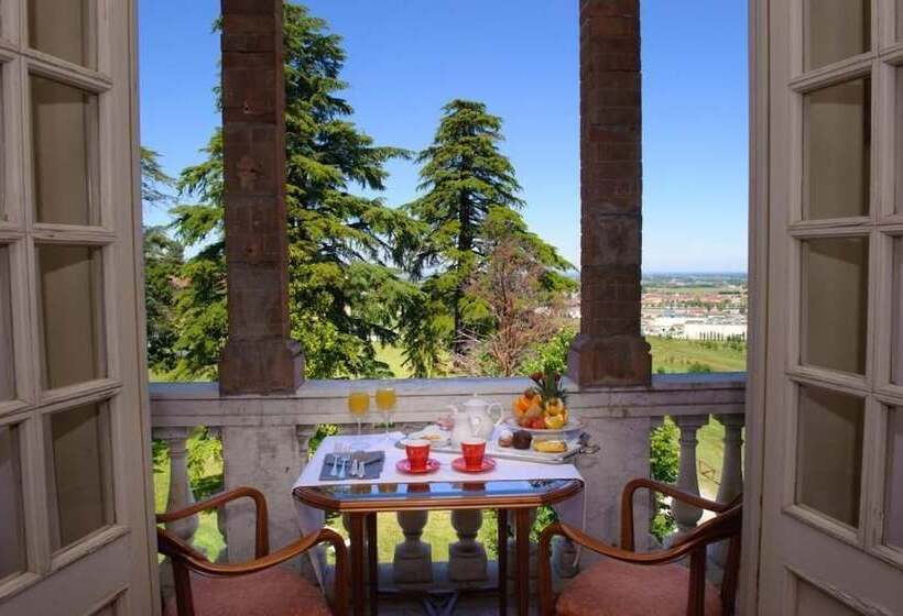 Отель Villa La Bollina