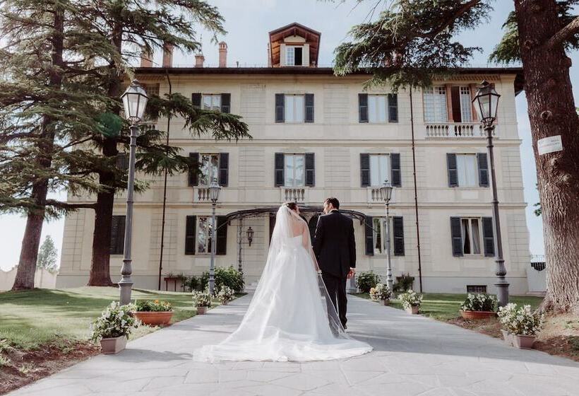 Отель Villa La Bollina