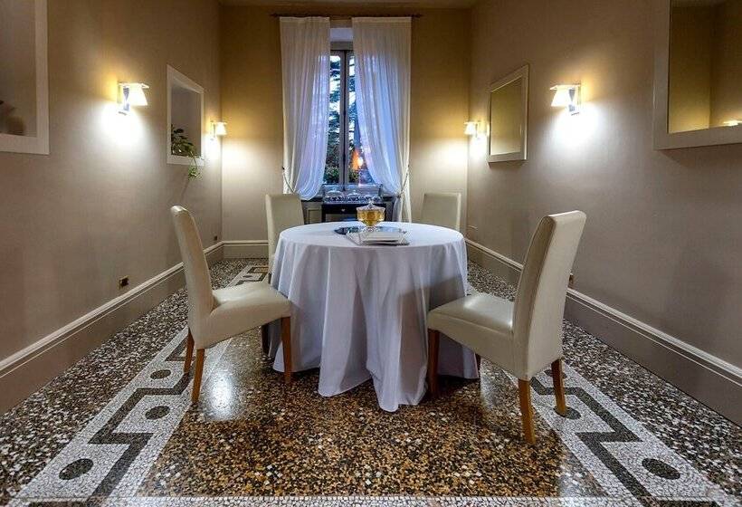 Отель Villa La Bollina