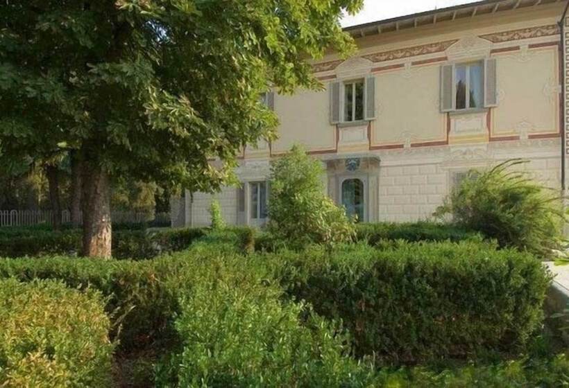 فندق Villa La Borghetta Spa Resort