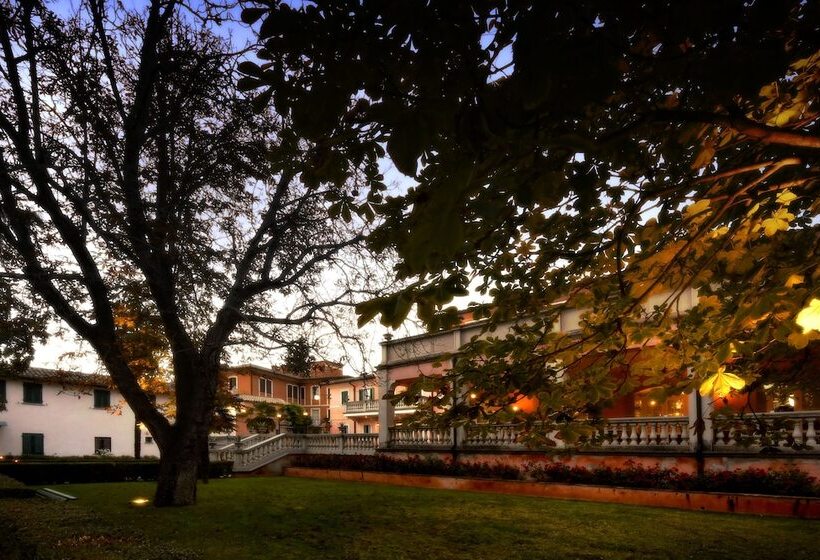 Отель Villa Santa Barbara