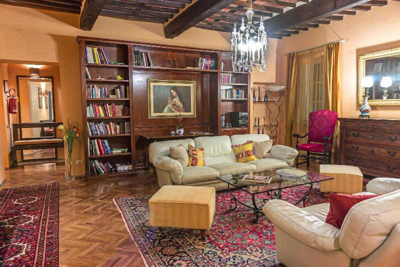 هتل Villa Volpi