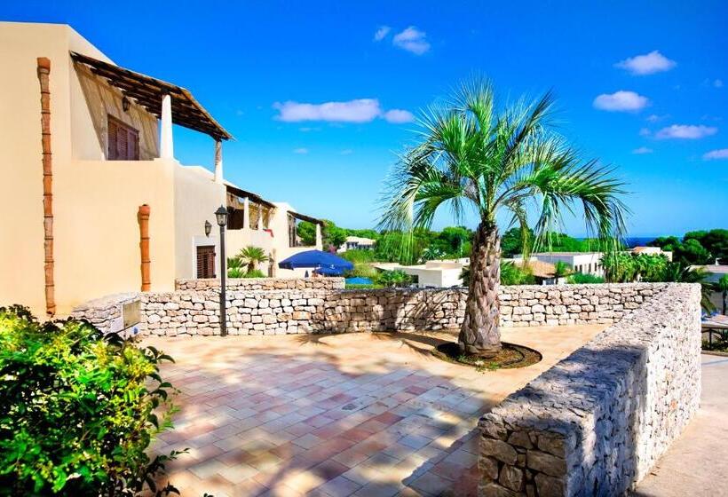 فندق Villaggio Cala Mancina