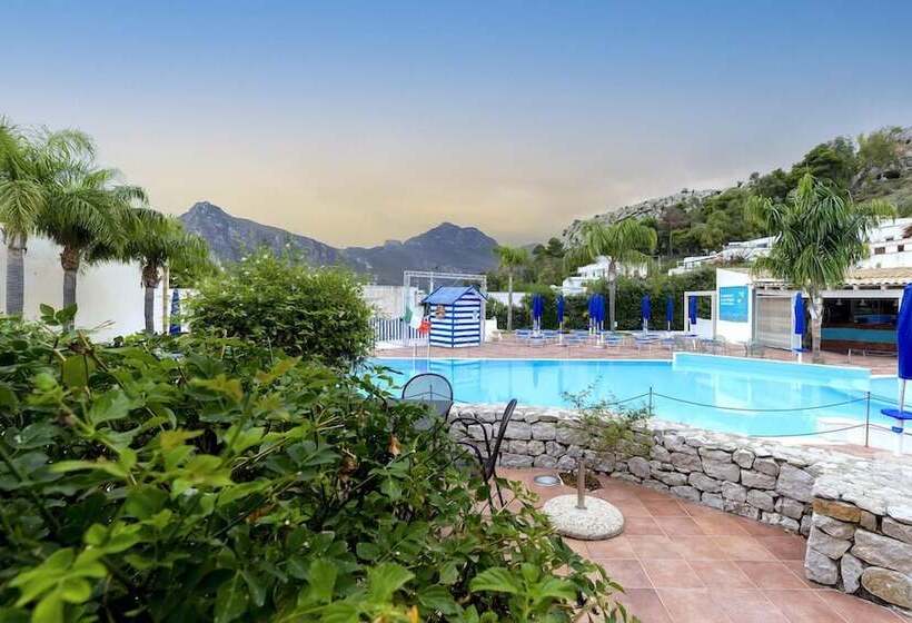 فندق Villaggio Cala Mancina