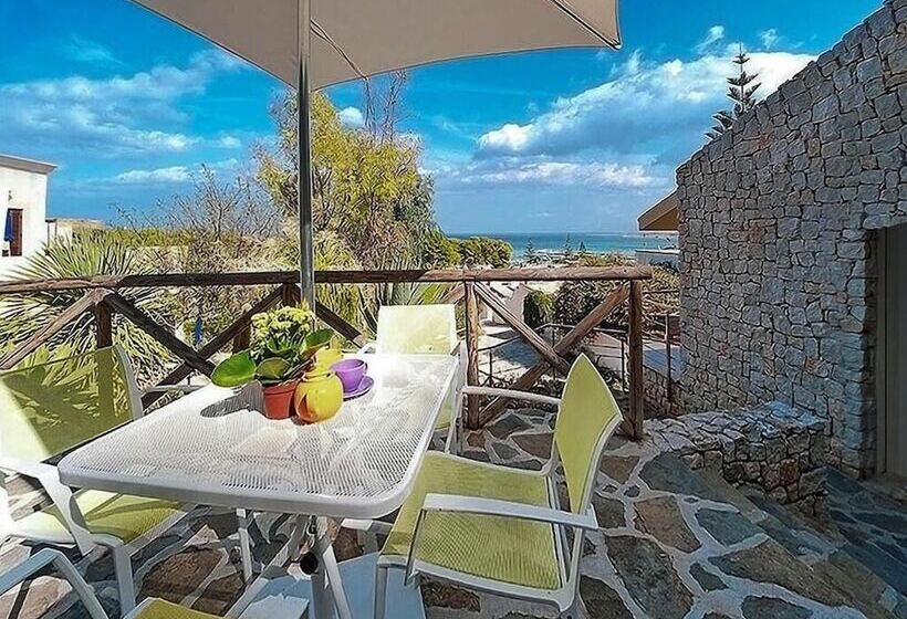 فندق Villaggio Cala Mancina