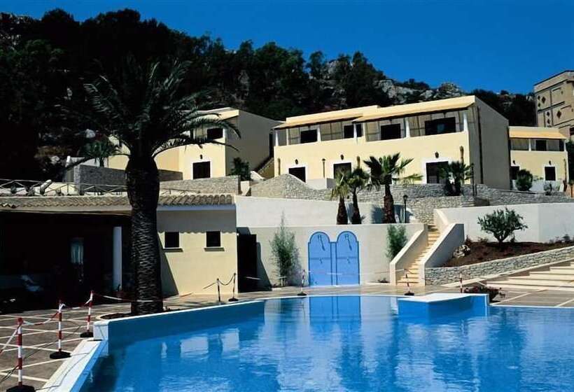 فندق Villaggio Cala Mancina