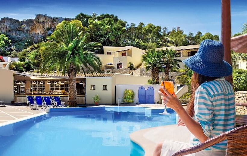 فندق Villaggio Cala Mancina