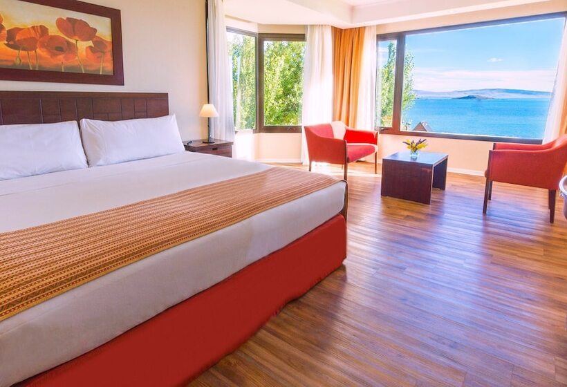 Xelena Hotel & Suites