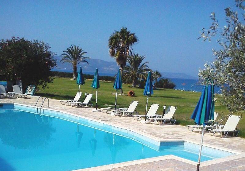 Natura Beach Hotel And Villas