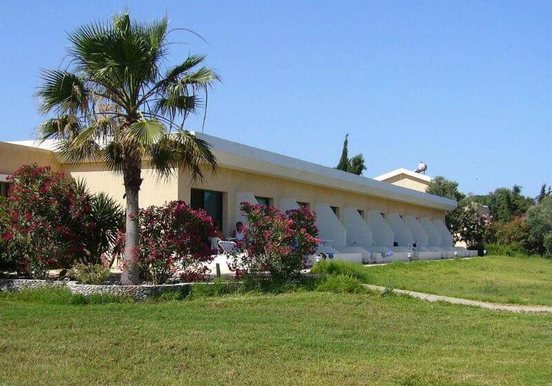 Natura Beach Hotel And Villas
