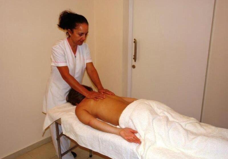 Natura Beach Hotel And Villas